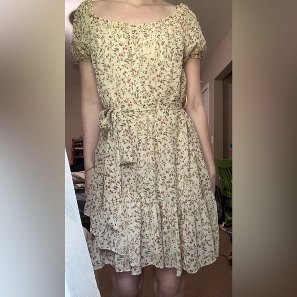 Floral Dress - Picture 2 of 3